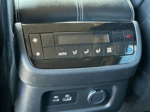 Used 2023 INFINITI QX60 Luxe w/ Cargo Package FWD image 15