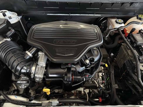Used 2023 Cadillac XT6 Premium Luxury AWD/4WD image 24