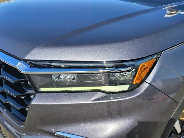 Used 2024 Honda Pilot Touring image 30