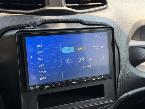 Used 2017 Jeep Renegade Trailhawk AWD/4WD image 20