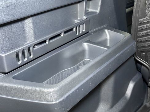 Used 2025 Toyota 4Runner SR5 image 18