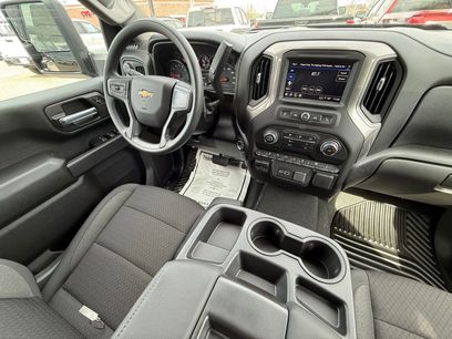 New 2026 Chevrolet Silverado 2500 Custom w/ Custom Value Package