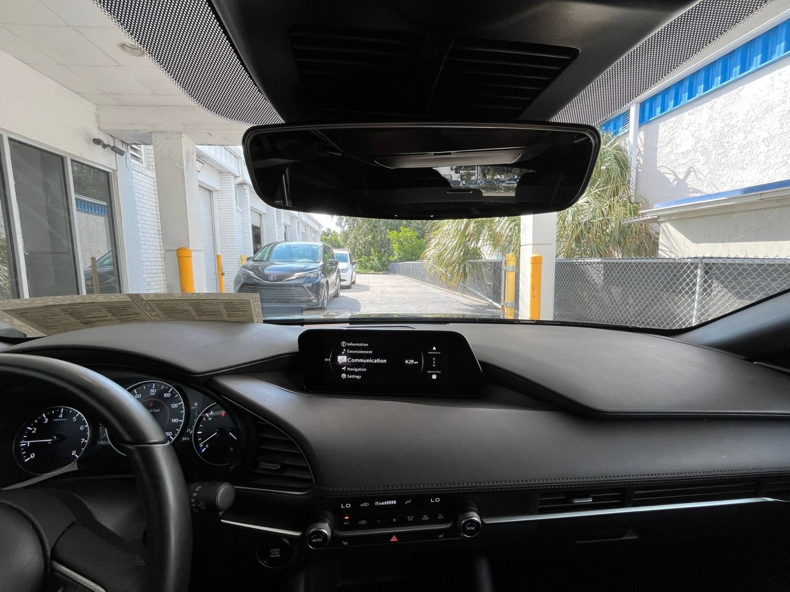 Used 2026 MAZDA MAZDA3 s FWD image 32