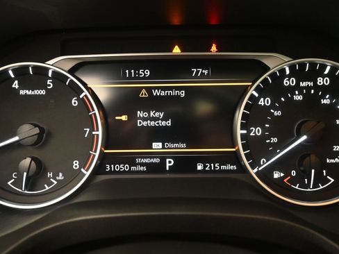 Used 2023 Nissan Rogue SL w/ SL Premium Package image 10