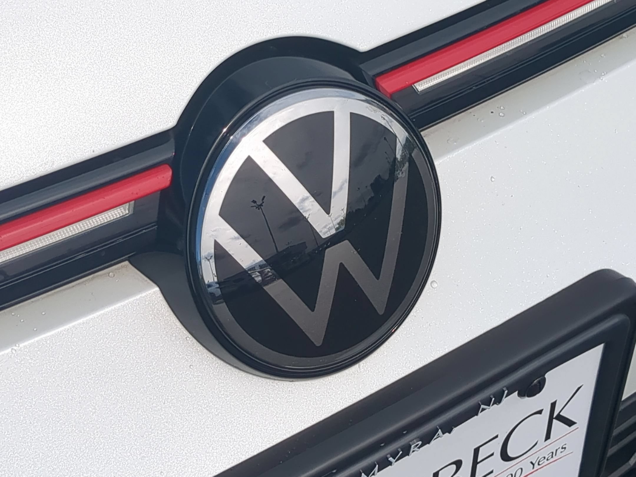 Used 2024 Volkswagen GTI Autobahn FWD image 28