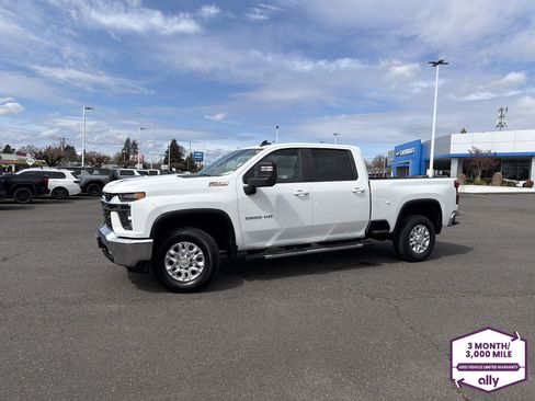 Used 2022 Chevrolet Silverado 2500 LT w/ Convenience Package image 1