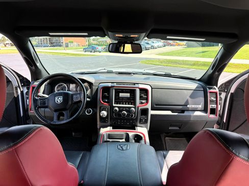 Used 2016 RAM 1500 Rebel image 30