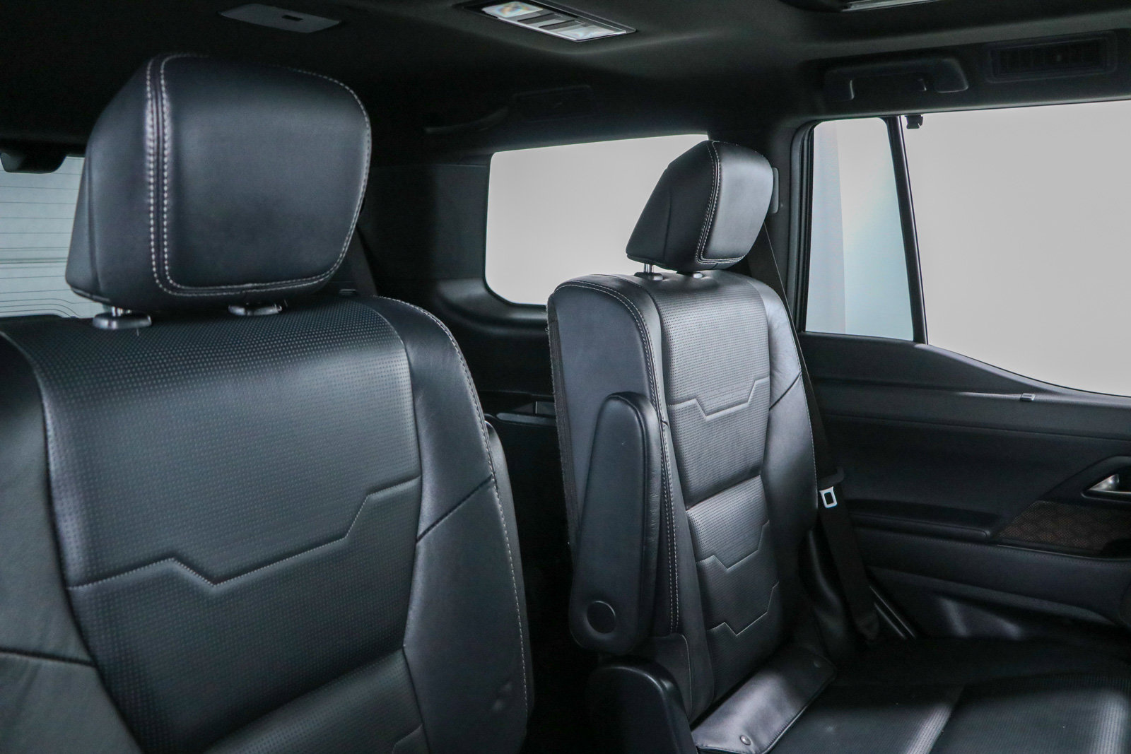 Used 2025 Lexus GX 550 w/ Accessory Package (2T) AWD/4WD image 32