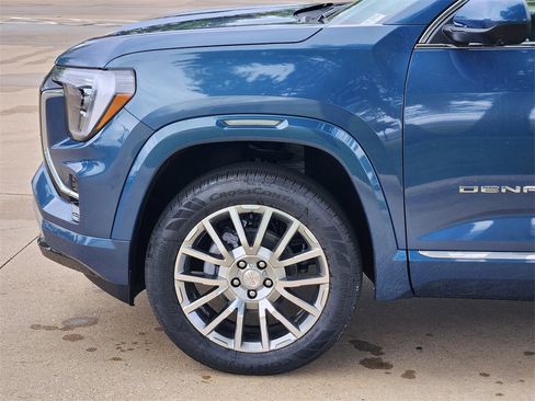 New 2026 GMC Terrain Denali image 6