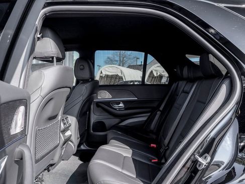New 2026 Mercedes-Benz GLE 450e 4MATIC image 18
