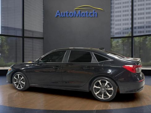 Used 2025 Honda Civic Sport Touring image 7