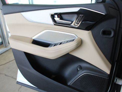 Certified 2023 Acura MDX w/ Technology Package FWD image 13