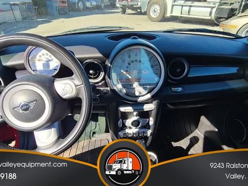 Used 2009 MINI Cooper Clubman Hardtop FWD image 7