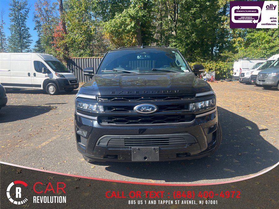 Used 2023 Ford Expedition Max Limited AWD/4WD image 3