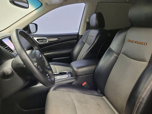 Used 2019 Nissan Pathfinder SV w/ Rock Creek Edition FWD image 17