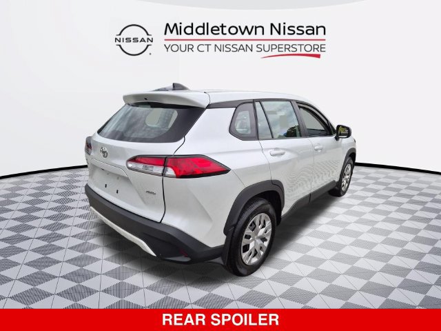 Used 2023 Toyota Corolla Cross L AWD/4WD image 3