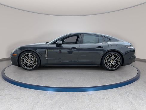 Used 2022 Porsche Panamera 4 E-Hybrid AWD/4WD image 9