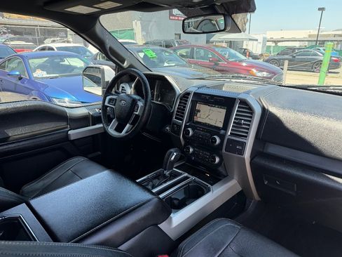Used 2015 Ford F150 Lariat w/ Equipment Group 502A Luxury AWD/4WD image 22