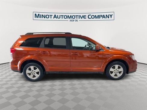 Used 2012 Dodge Journey SXT w/ Flexible Seating Group AWD/4WD image 9