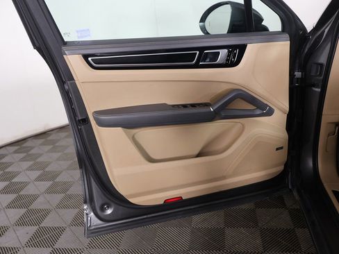 Used 2021 Porsche Cayenne GTS w/ Premium Package Plus image 26