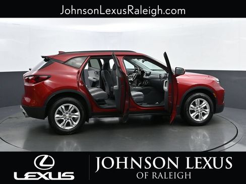 Used 2020 Chevrolet Blazer LT FWD image 31