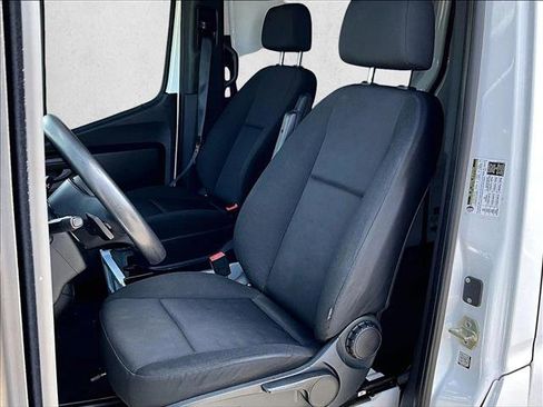 Used 2020 Mercedes-Benz Sprinter 2500 image 24