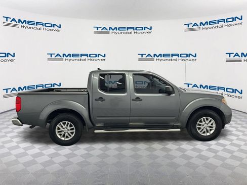 Used 2016 Nissan Frontier SV w/ SV Value Truck Package RWD image 6