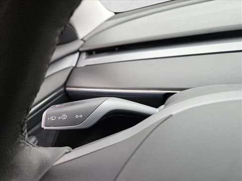 Used 2021 Tesla Model 3 Long Range image 15