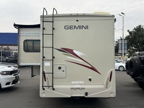 Used 2019 Ford Transit 350 156 DRW w/ Motorhome Prep Package RWD image 4