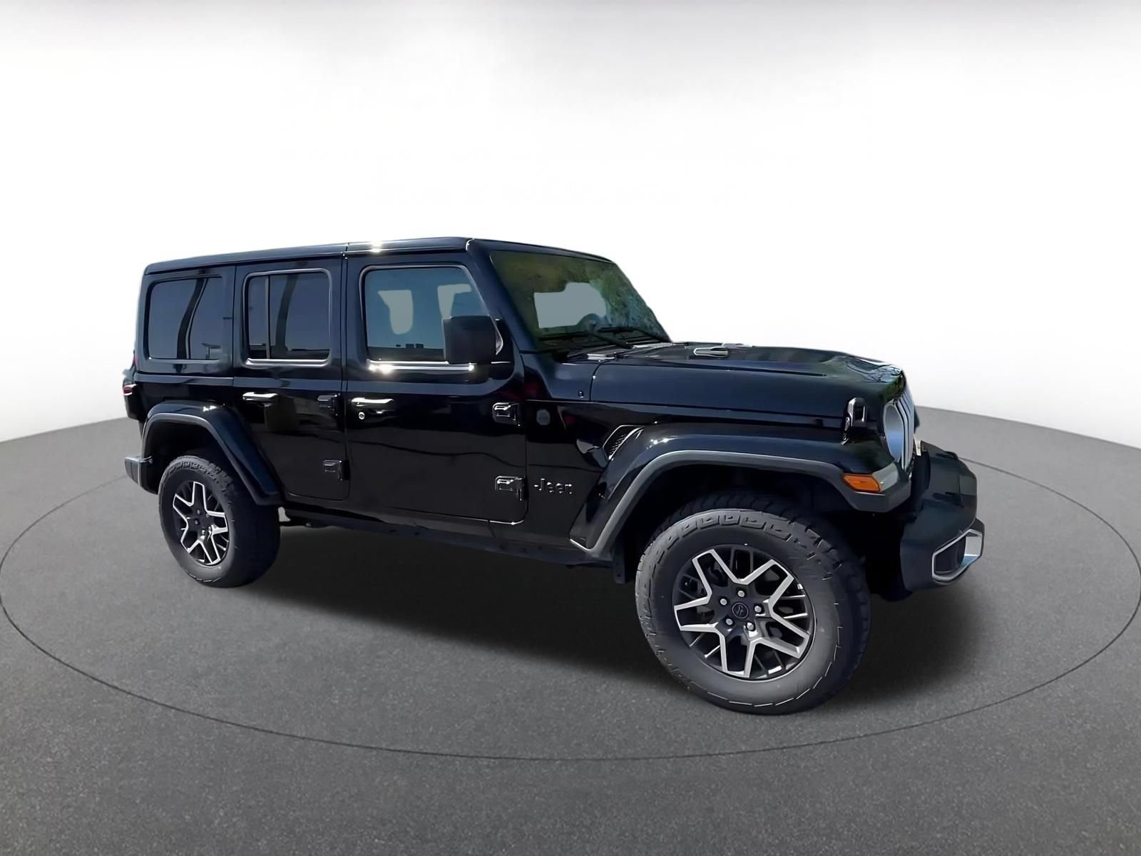Used 2025 Jeep Wrangler Unlimited Sahara AWD/4WD image 8
