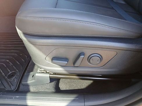 New 2026 Kia Sorento S AWD/4WD image 12