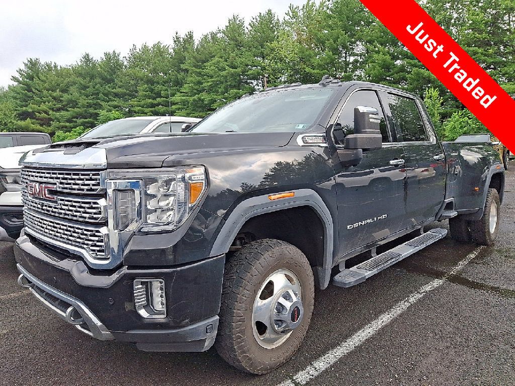 Used 2023 GMC Sierra 3500 Denali w/ Denali Ultimate Package AWD/4WD image 3