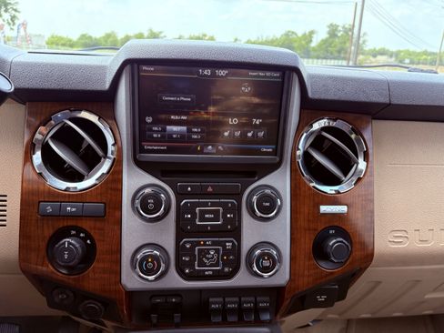 Used 2016 Ford F250 King Ranch w/ FX4 Off-Road Package image 21