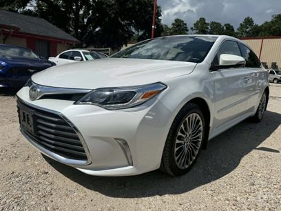 Used 2016 Toyota Avalon Limited w/ Toyota Safety Sense Package