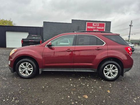 Used 2017 Chevrolet Equinox LT image 4