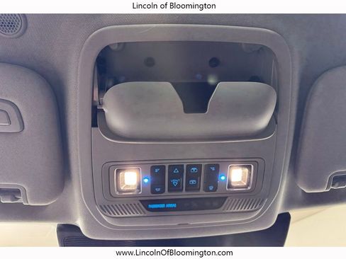 Used 2023 Ford Explorer Limited w/ Limited Technology Package image 43