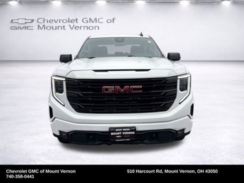 Used 2023 GMC Sierra 1500 Elevation AWD/4WD image 15