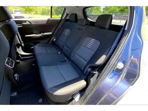 Used 2019 Kia Sportage LX w/ LX Popular Package AWD/4WD image 22