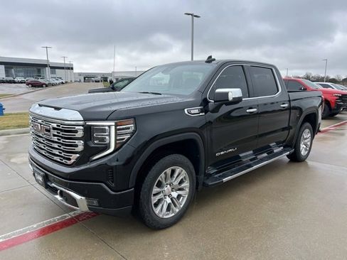 Used 2023 GMC Sierra 1500 Denali w/ Technology Package image 1