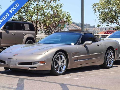 Used 2002 Chevrolet Corvette Convertible w/ Preferred Equipment Group2 RWD image 1
