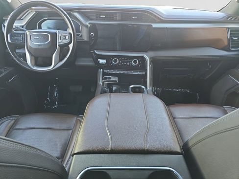 Used 2023 GMC Sierra 1500 Denali w/ Denali Reserve Package image 10