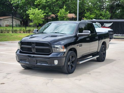 Used 2019 RAM 1500 Lone Star AWD/4WD image 2