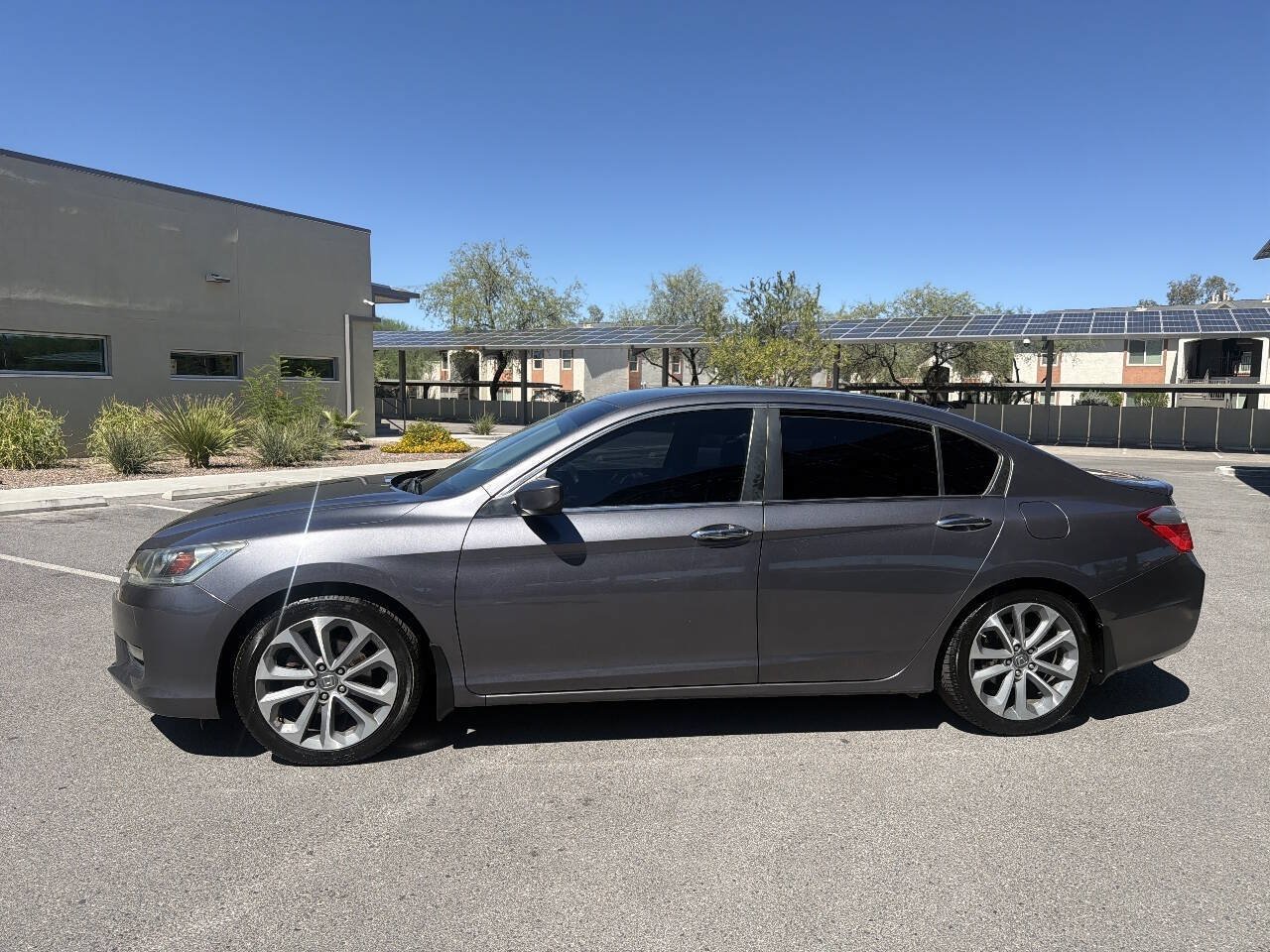 Used 2014 Honda Accord Sport image 4