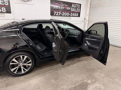 Used 2016 Nissan Maxima 3.5 S image 30