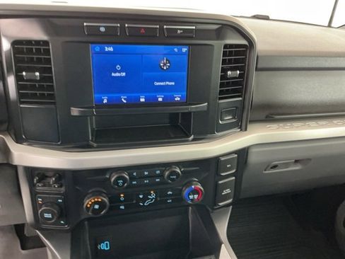 Used 2024 Ford F350 XLT image 19