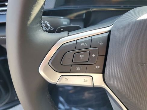 New 2026 Volkswagen Atlas Cross Sport SEL Premium R-Line image 22