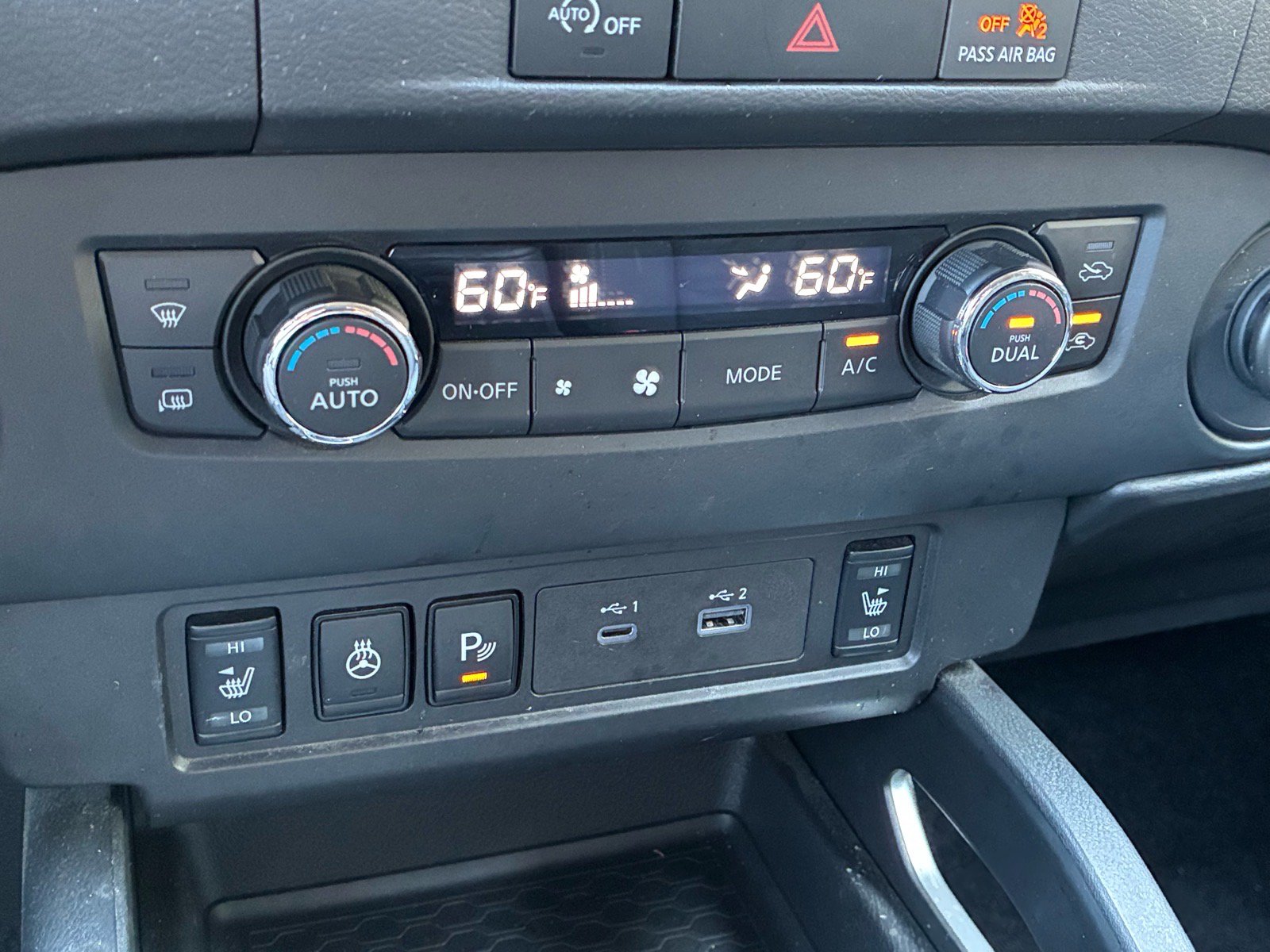Used 2024 Nissan Frontier SV w/ SV Convenience Package RWD image 16