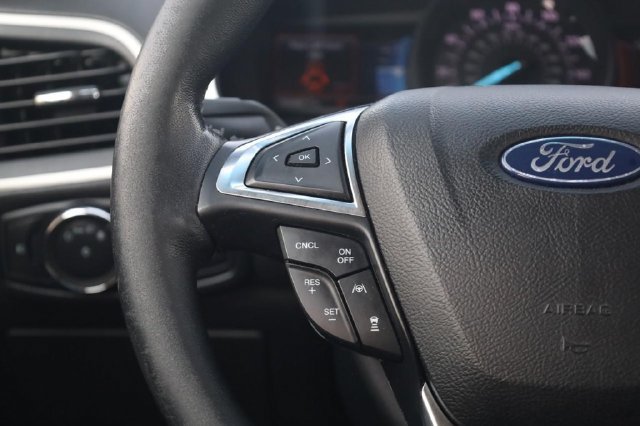 Used 2020 Ford Edge SEL w/ Convenience Package FWD image 10