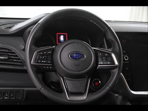 Used 2024 Subaru Outback Premium AWD/4WD image 7
