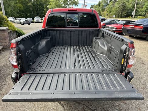 Used 2009 Toyota Tacoma PreRunner image 6